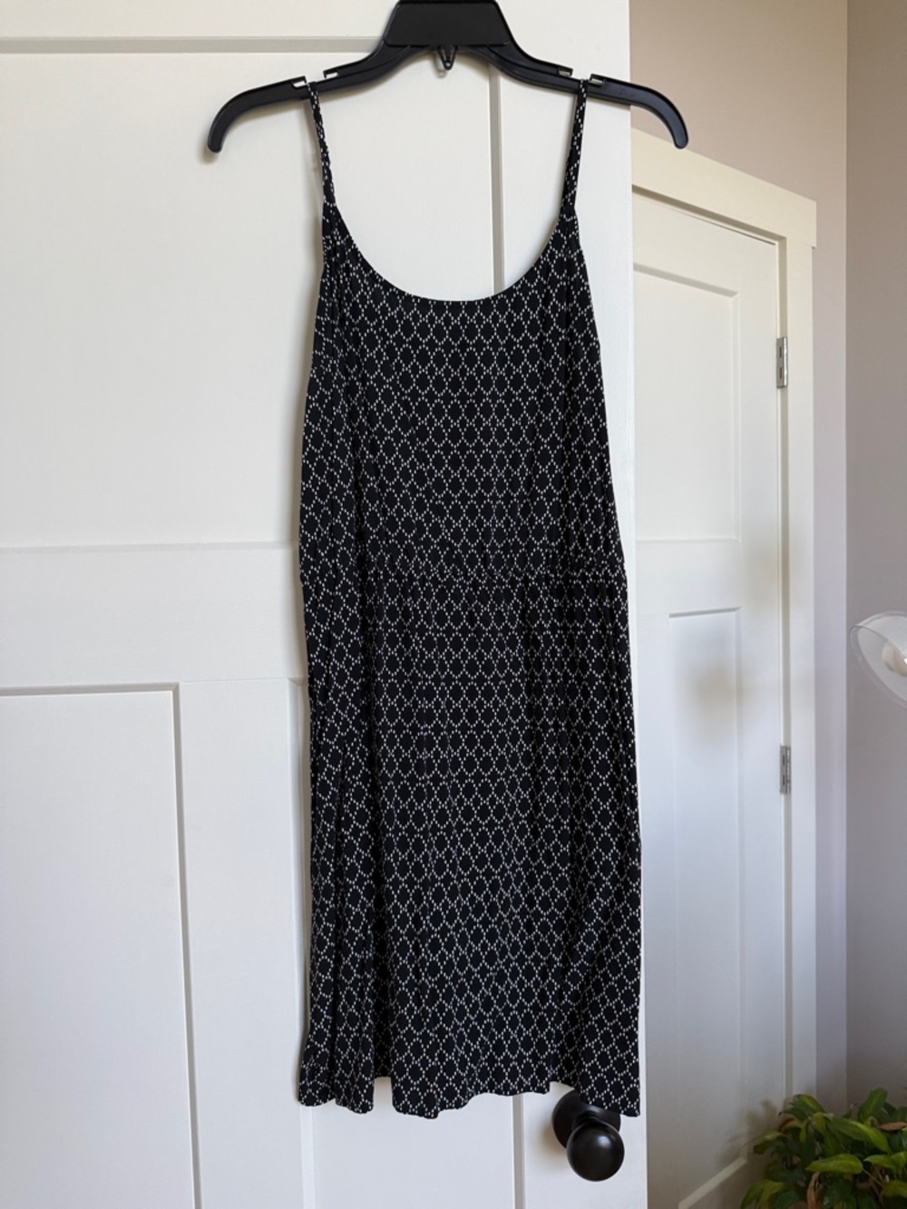 Old Navy Black Patterned Slip Dress with Spaghetti Straps